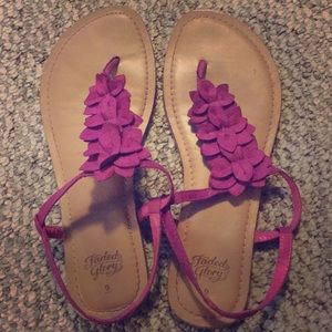 Faded Glory Sandals